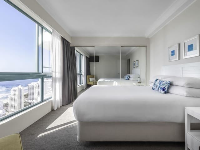 Room, 3 Bedrooms