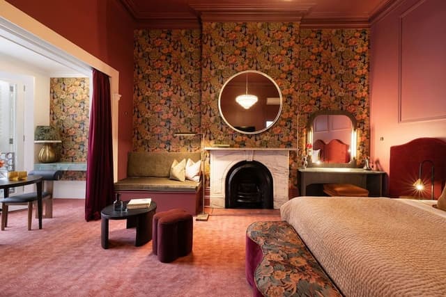 Velvet Suite