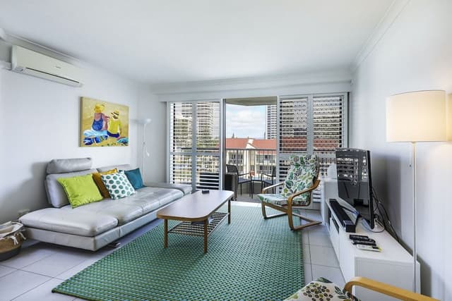 One Bedroom Apartment