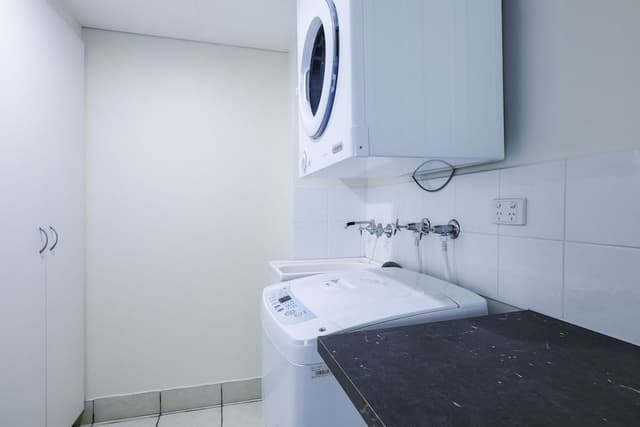 Superior One Bedroom Apartment
