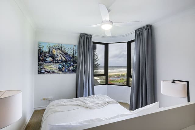One Bedroom Apartment