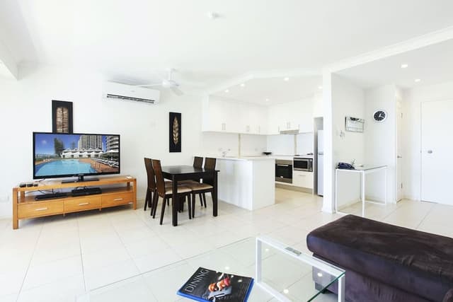 Superior One Bedroom Apartment
