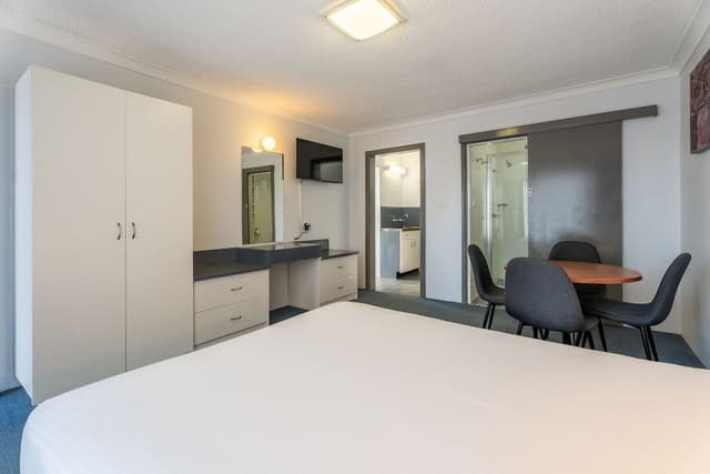 Family Studio (2nd Floor)