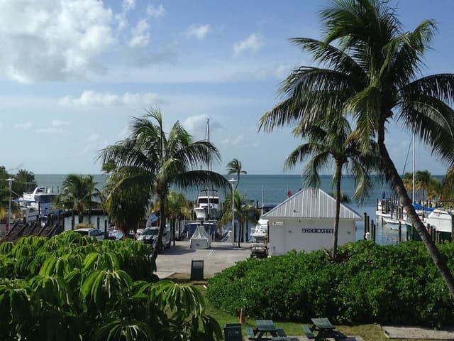Stunning King Marina View Balcony