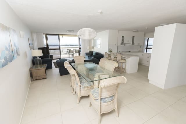Family Garden View Apartment
