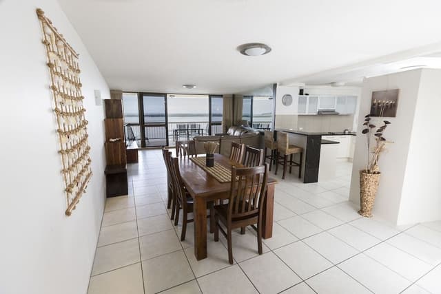 Family Ocean View Apartment
