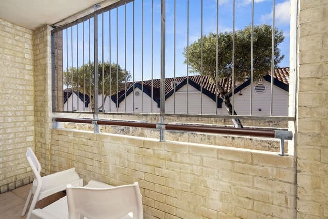 Deluxe 2 Bedroom Ground Floor Apartment