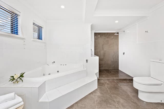 Spa Suite 116