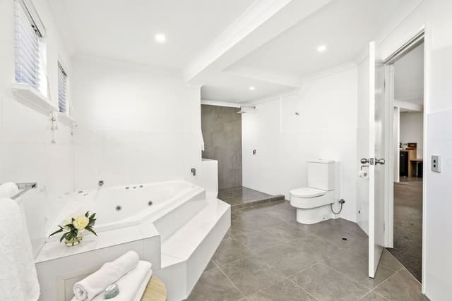 Spa Suite 116