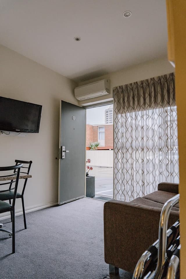 Queen Room