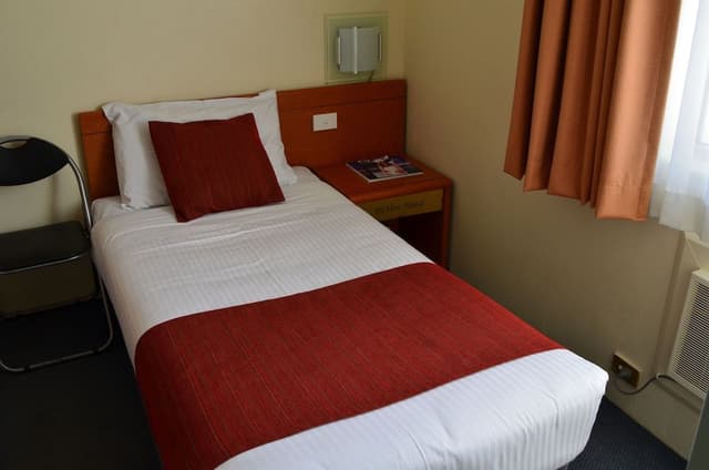 Single Room with Views