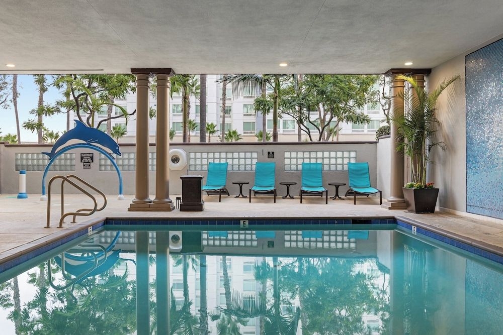 Peacock Suites1