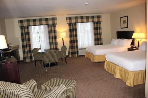 2 Queen Beds Executive Non-Smoking