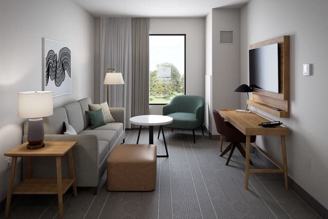 Suite, 2 Bedrooms, Kitchen (1 King Bed and 2 Double Beds)