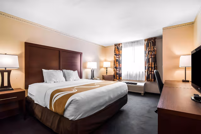 2 Double Beds Nonsmoking