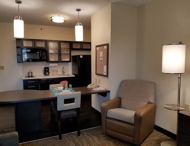 Suite, 1 Bedroom (Mobility)