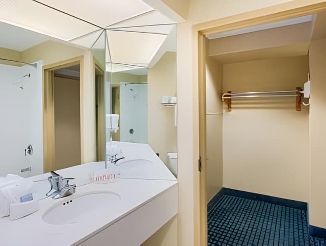 2 Double Beds, Non-Smoking