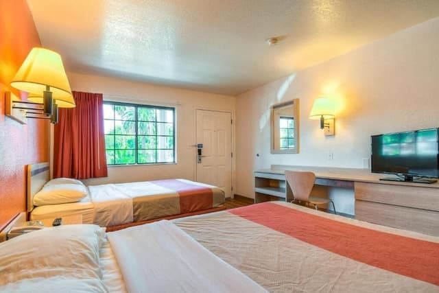 Standard Room, 2 Queen Beds, Accessible, Non Smoking