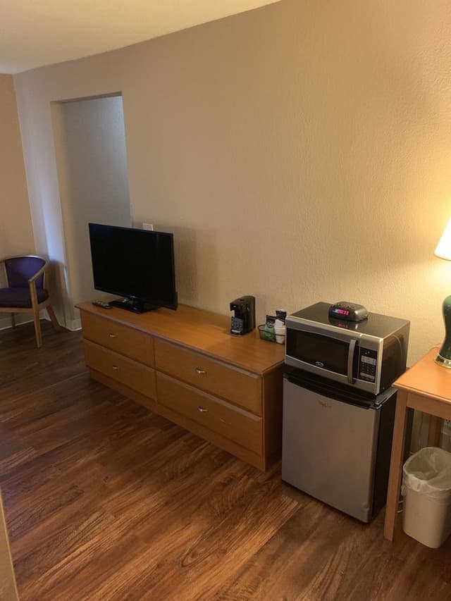 Room, 2 Queen Beds, Non Smoking