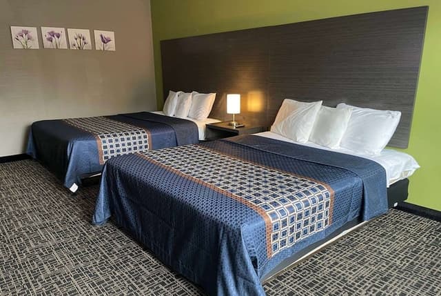 Room, 2 Queen Beds, Non Smoking