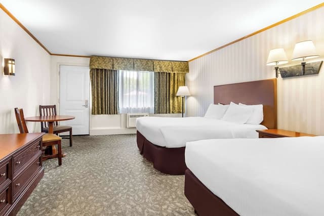 Standard Room, 2 Queen Beds, Non Smoking, Refrigerator & Microwave (1st Floor)
