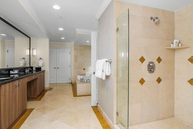 Penthouse, 2 Bedrooms (Sunset City & Intercoastal View)