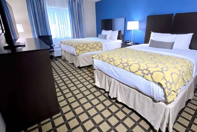 Standard Room, 2 Queen Beds, Non Smoking