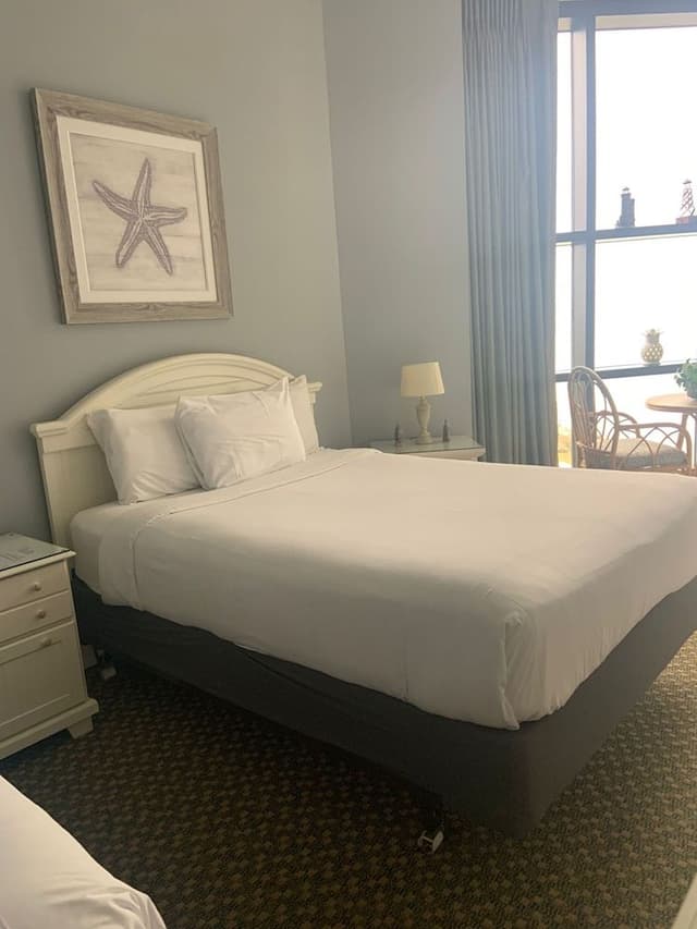 Signature Condo, 2 Bedrooms, Balcony, Ocean View