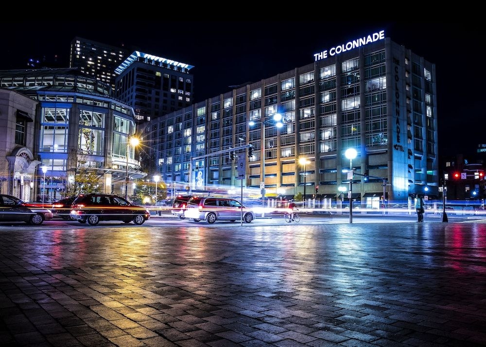 Colonnade Hotel3