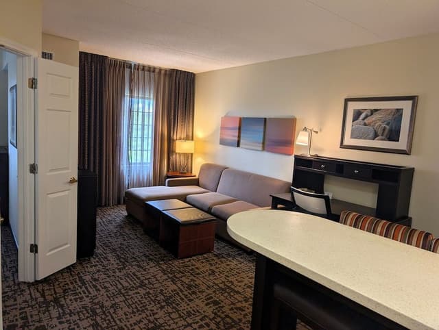 Suite, 1 Bedroom, Kitchen