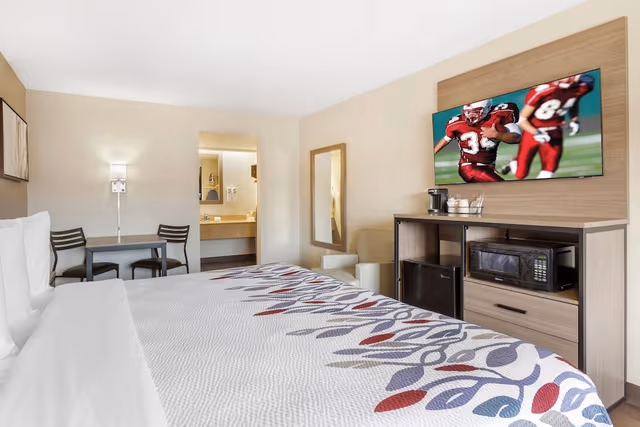 Superior Room, 1 King Bed (Smoke Free)