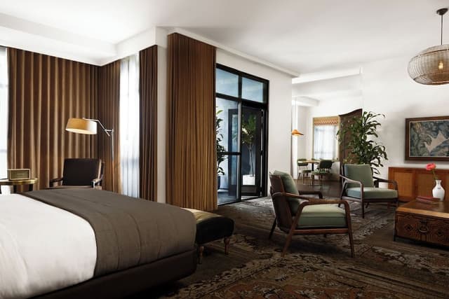 Superior Suite, 1 King Bed (Grand Suite)