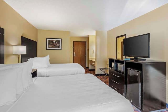 Standard Room, 2 Queen Beds, Non Smoking, Refrigerator & Microwave