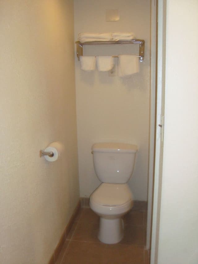 Romantic Single Room, 1 King Bed