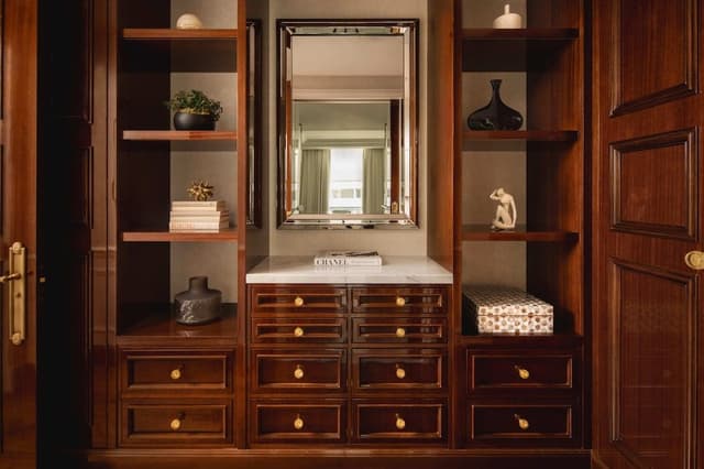 Suite, 1 King Bed