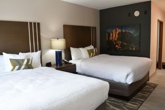 Standard Room, 2 Queen Beds