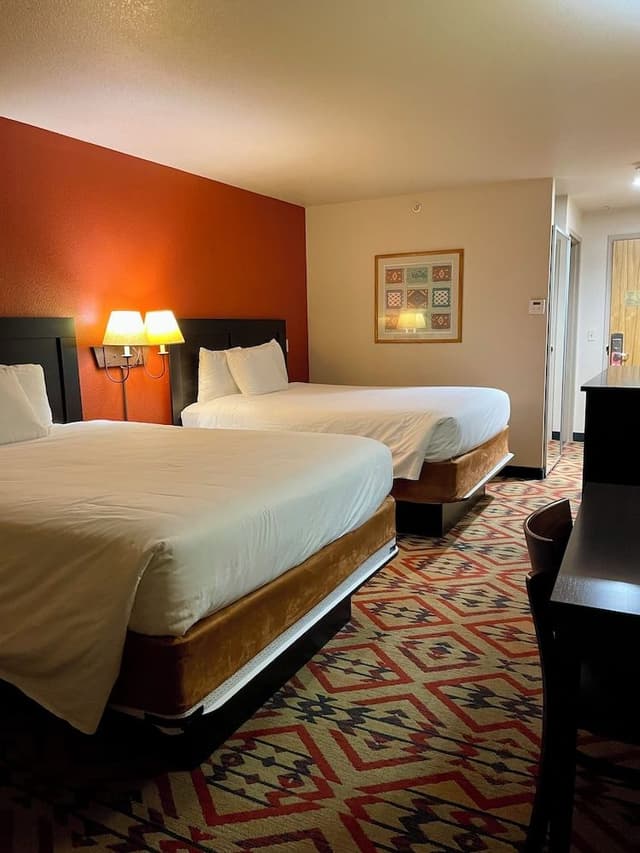 Double Room, 2 Queen Beds