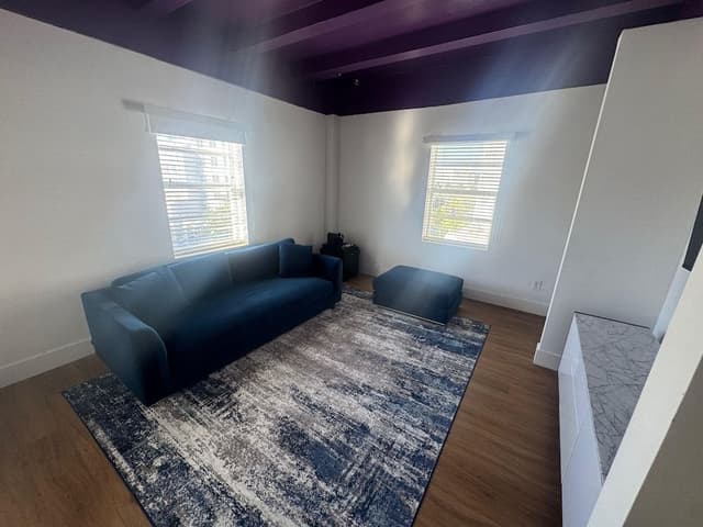 Suite, 1 King Bed, Non Smoking (with Sofabed)
