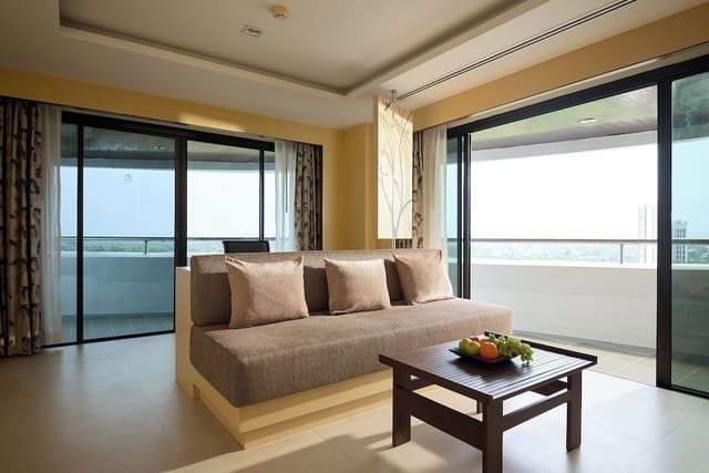 Executive Suite