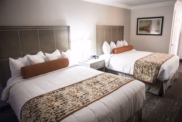 Basic Room, 2 Queen Beds
