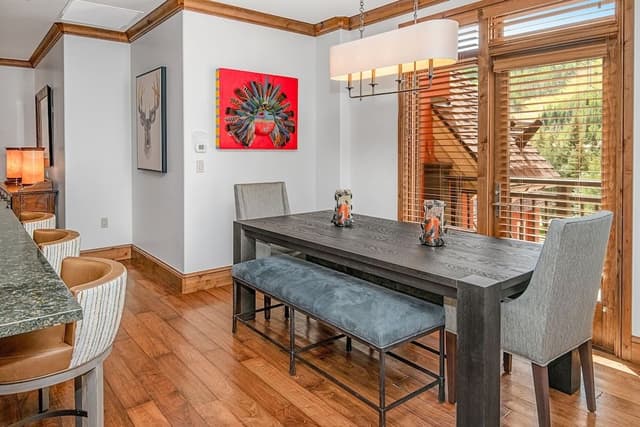 Condo, 5 Bedrooms