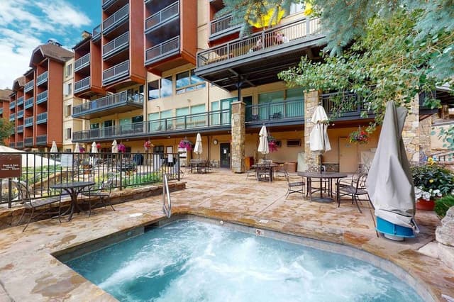 Condo, 1 Bedroom