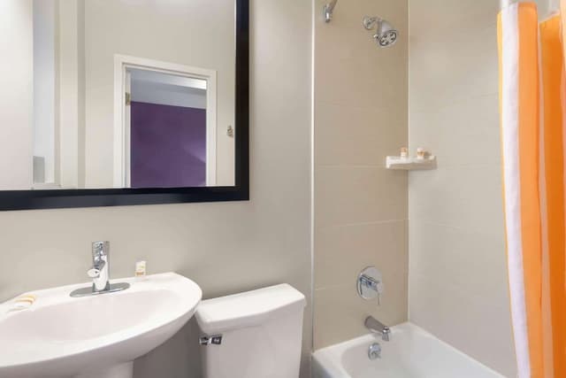 Executive Room, 1 King Bed, Non Smoking