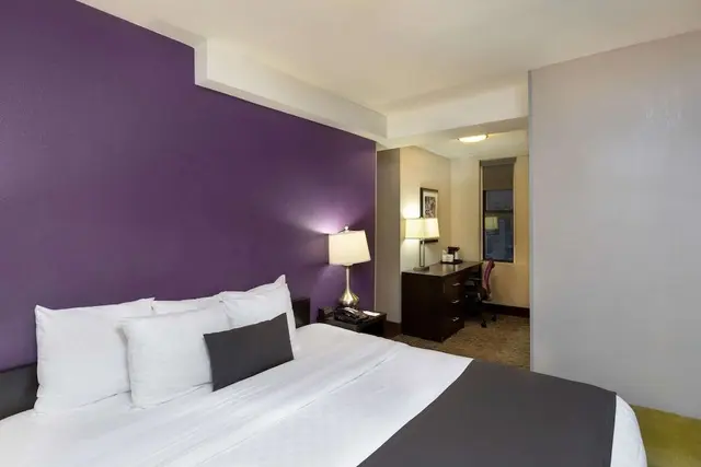 Executive Room, 1 King Bed, Non Smoking