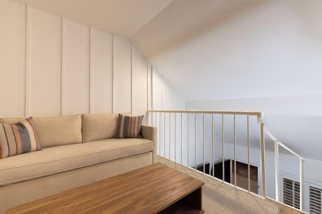 Deluxe Room, 1 King Bed with Sofa bed