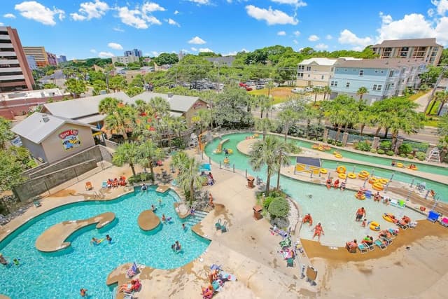 Suite, Waterpark View with Kitchenette