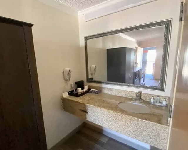 Basic Room