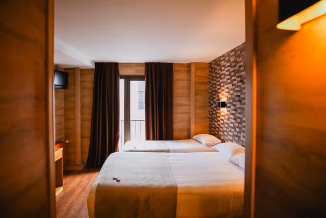 Triple Room
