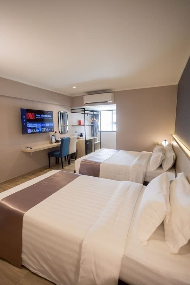 Premier Room