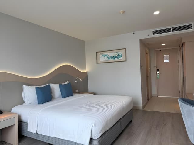 Deluxe Premier King Bed